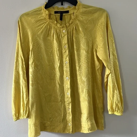 BCBG MAX AZRIA 100% SILK YELLOW CITRINE LONG SLEEVE TOP SIZE XS/S - Picture 1 of 13